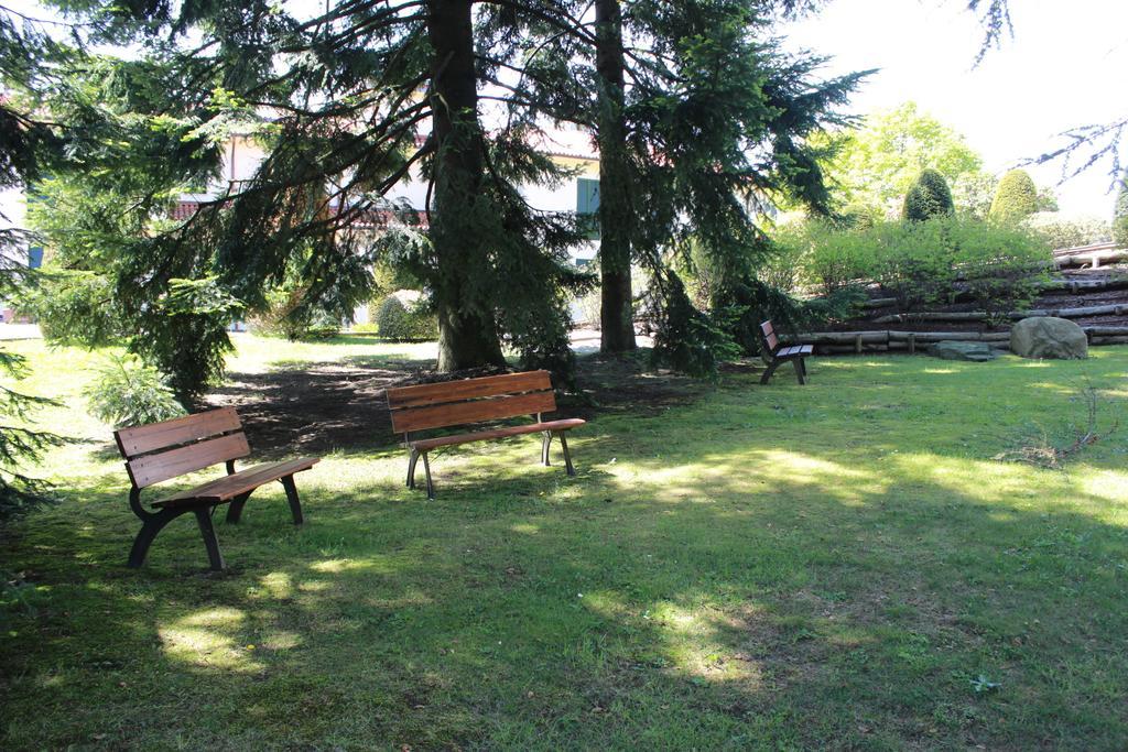 Centro Di Spiritualita Maria Candida Armeno Exterior foto