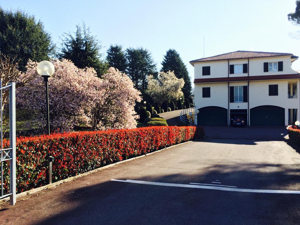 Centro Di Spiritualita Maria Candida Armeno Exterior foto