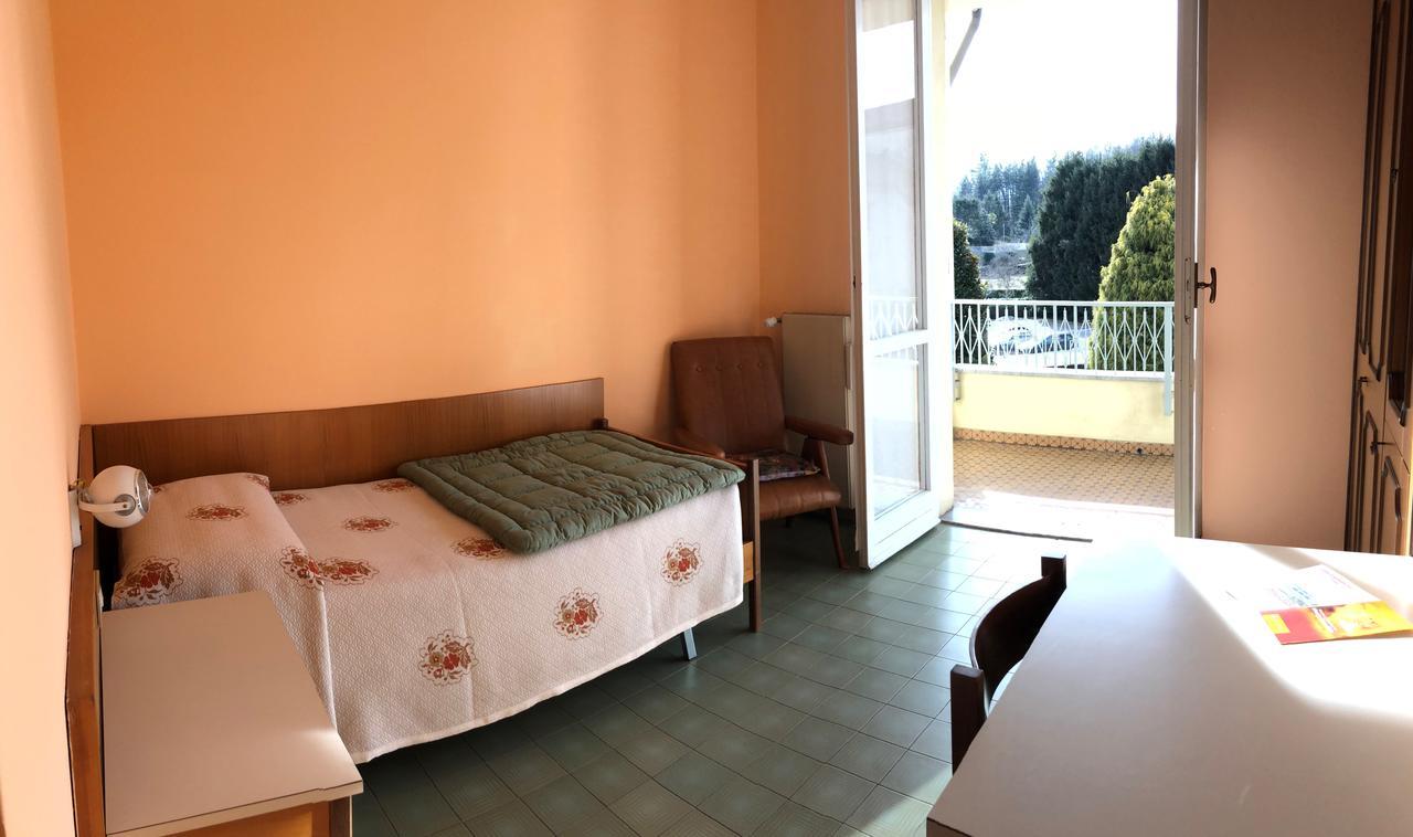 Centro Di Spiritualita Maria Candida Armeno Exterior foto
